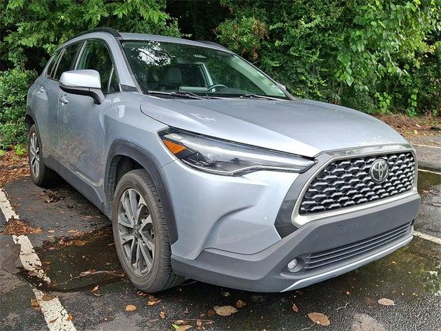 2024 Toyota Corolla Cross XLE