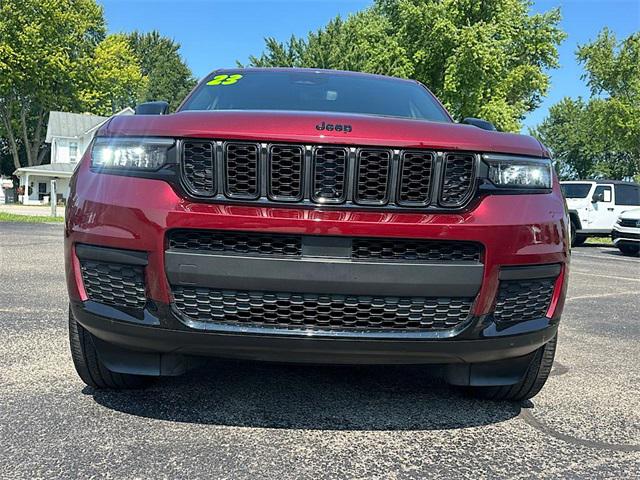 2023 Jeep Grand Cherokee L Altitude 4x4 2023 Jeep Grand Cherokee L Altitude 4x4