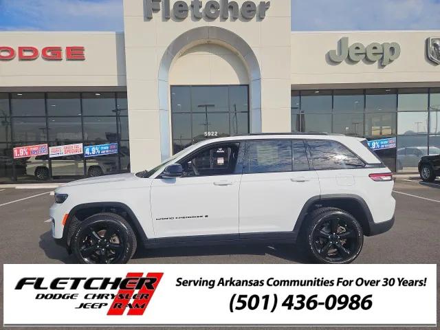 2024 Jeep Grand Cherokee Altitude X 4x2