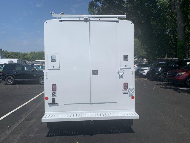 2026 Ford E-350 Cutaway BASE