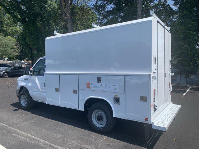 2026 Ford E-350 Cutaway BASE