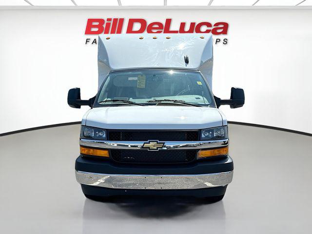2025 Chevrolet Express Cutaway Work Van