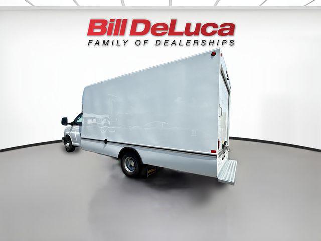 2025 Chevrolet Express Cutaway Work Van