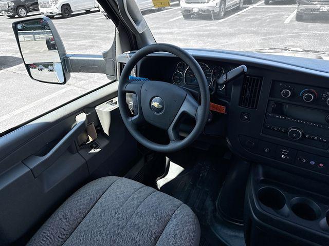 2025 Chevrolet Express Cutaway Work Van
