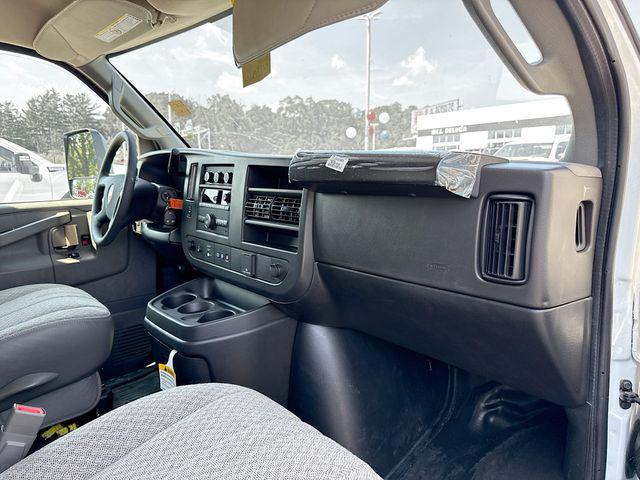 2025 Chevrolet Express Cutaway Work Van