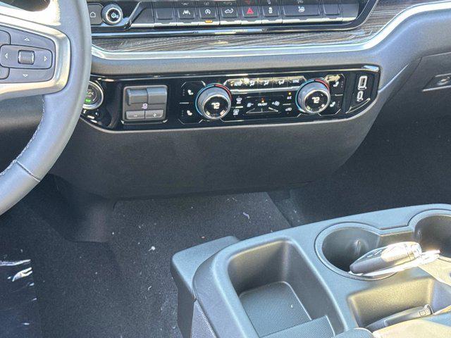2026 Chevrolet Silverado 1500 4WD Double Cab Standard Bed LT with 2FT