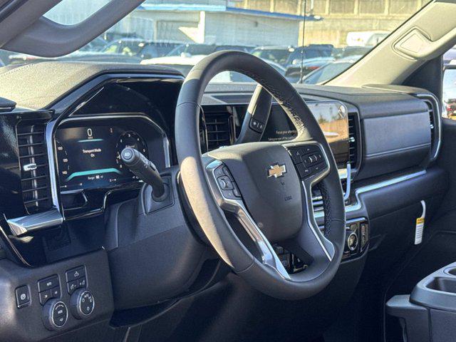 2026 Chevrolet Silverado 1500 4WD Double Cab Standard Bed LT with 2FT