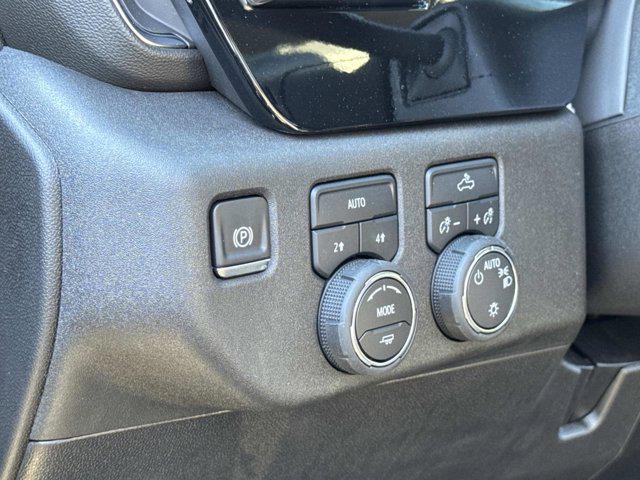 2026 Chevrolet Silverado 1500 4WD Double Cab Standard Bed LT with 2FT