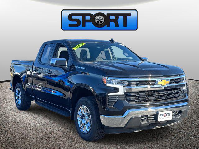 2026 Chevrolet Silverado 1500 4WD Double Cab Standard Bed LT with 2FT
