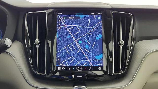 2024 Volvo XC60 Recharge T8 Plus Dark Theme