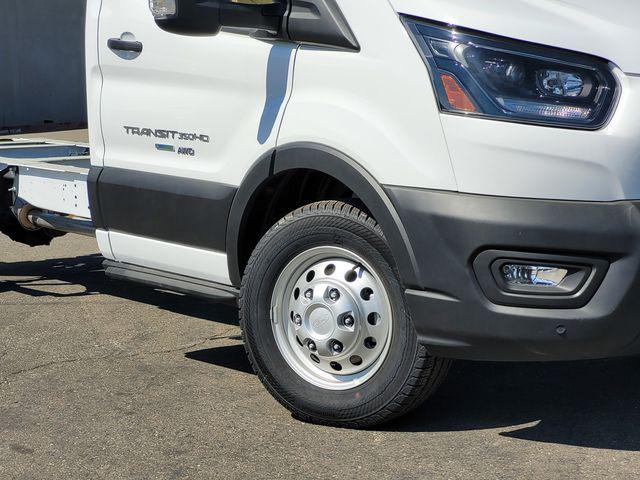 2025 Ford Transit Cutaway Base