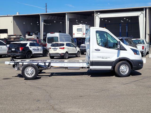 2025 Ford Transit Cutaway Base