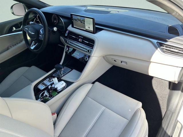2026 Genesis G70 2.5T RWD