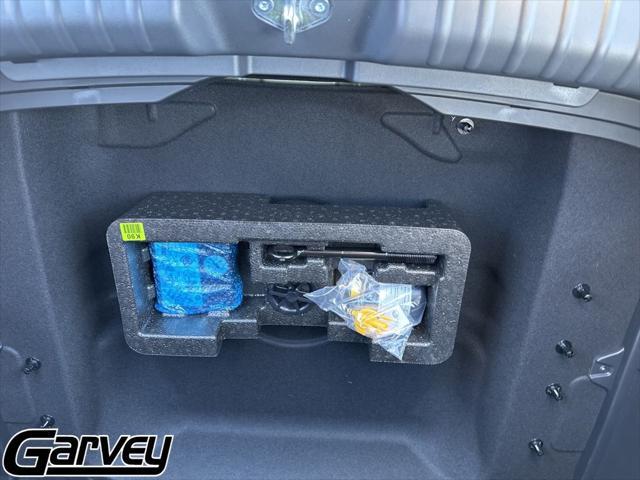 2025 Kia Niro EX