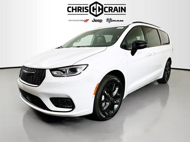 2026 Chrysler Pacifica PACIFICA LIMITED AWD