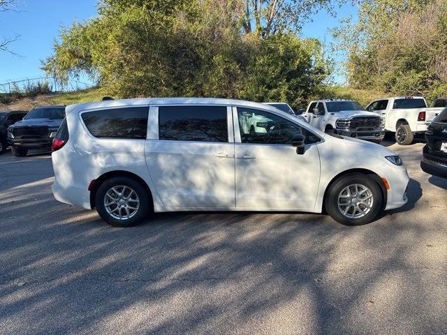 2026 Chrysler Pacifica PACIFICA SELECT 2026 Chrysler Pacifica PACIFICA SELECT