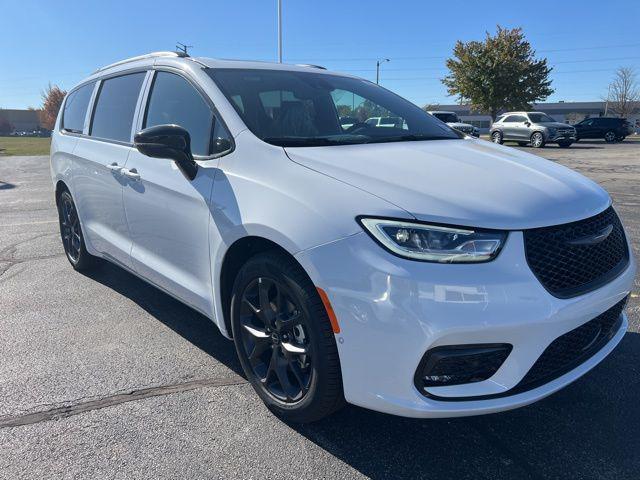 2026 Chrysler Pacifica PACIFICA LIMITED 2026 Chrysler Pacifica PACIFICA LIMITED