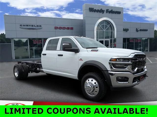 2026 RAM Ram 5500 Chassis Cab RAM 5500 TRADESMAN CHASSIS CREW CAB 4X4 84 CA