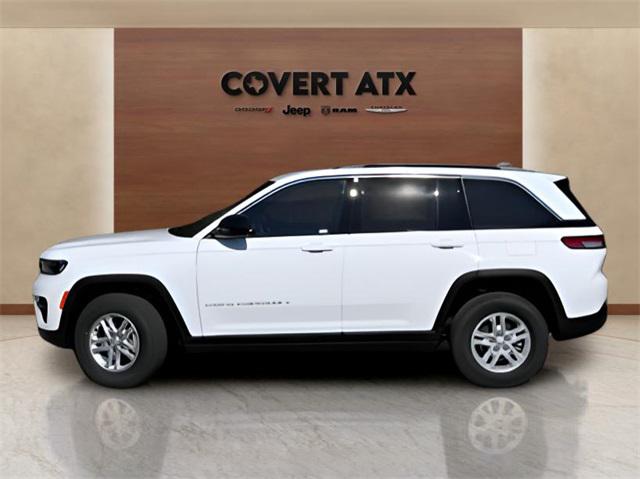 2025 Jeep Grand Cherokee GRAND CHEROKEE LAREDO 4X2