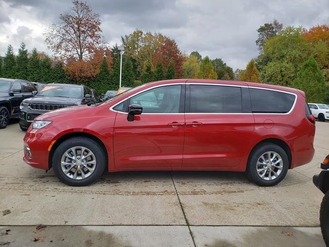 2026 Chrysler Pacifica PACIFICA SELECT AWD