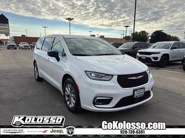 2026 Chrysler Pacifica PACIFICA SELECT AWD