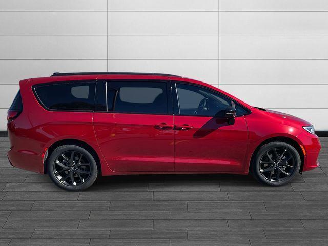 2026 Chrysler Pacifica PACIFICA LIMITED
