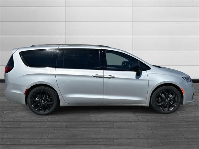 2026 Chrysler Pacifica PACIFICA LIMITED