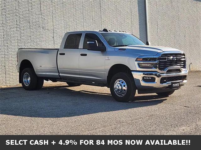 2026 RAM Ram 3500 RAM 3500 TRADESMAN CREW CAB 4X4 8 BOX