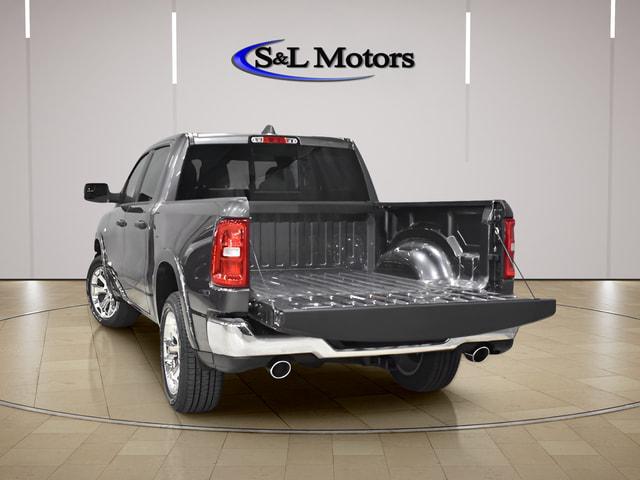 2026 Ram 1500 Big Horn Crew Cab 4x4 5'7" Box