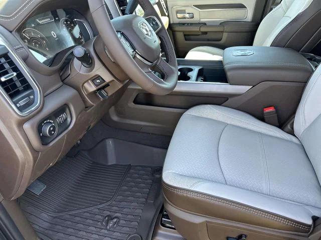 2026 Ram 3500 Laramie Crew Cab 4x4 8' Box