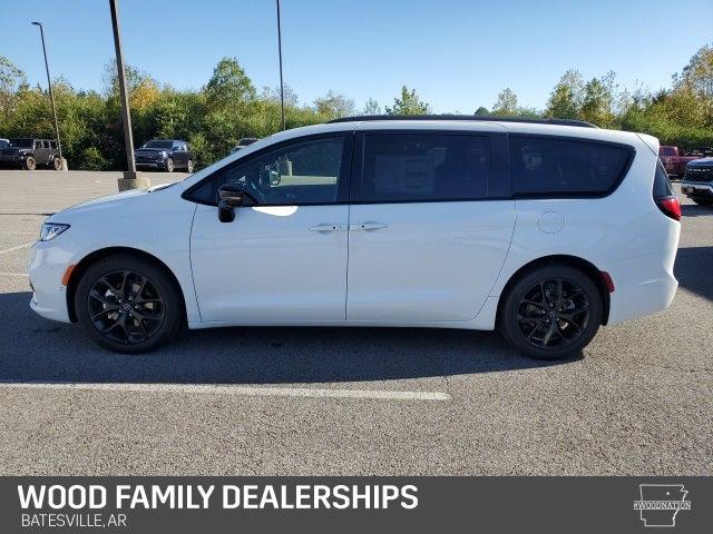 2026 Chrysler Pacifica PACIFICA LIMITED 2026 Chrysler Pacifica PACIFICA LIMITED