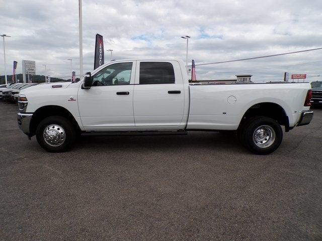 2026 RAM Ram 3500 RAM 3500 TRADESMAN CREW CAB 4X4 8 BOX 2026 RAM Ram 3500 RAM 3500 TRADESMAN CREW CAB 4X4 8 BOX