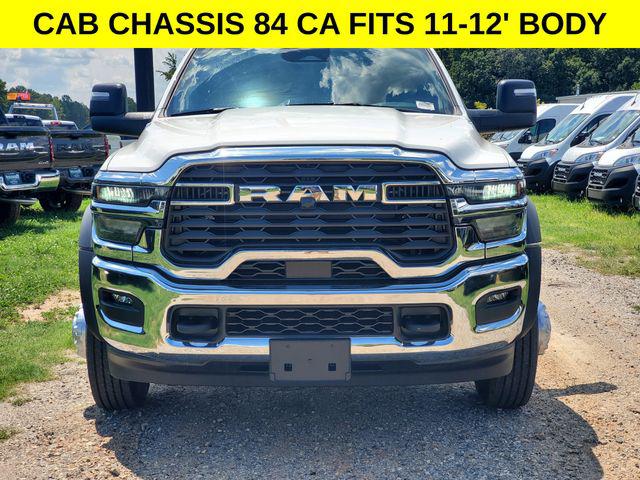 2026 RAM Ram 5500 Chassis Cab RAM 5500 TRADESMAN CHASSIS REGULAR CAB 4X2 84 CA