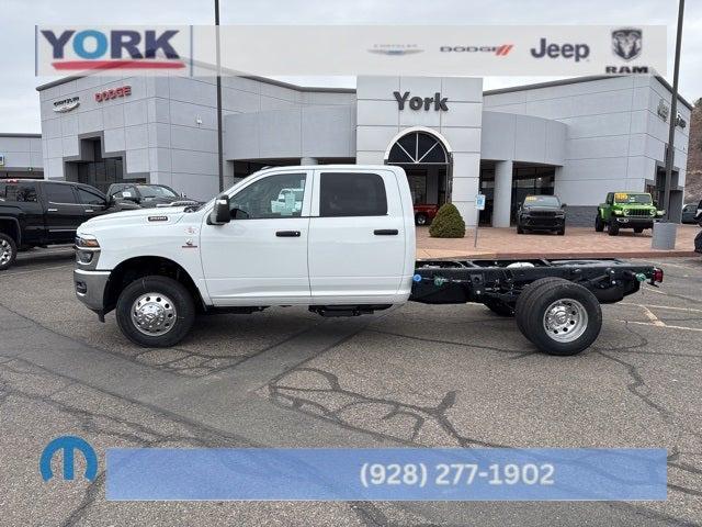 2026 RAM Ram 3500 Chassis Cab RAM 3500 TRADESMAN CREW CAB CHASSIS 4X4 60 CA