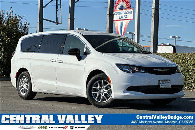 2026 Chrysler Voyager VOYAGER LX