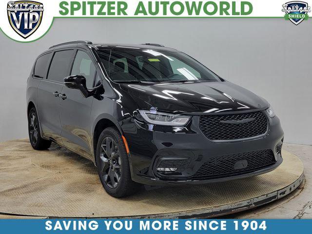 2026 Chrysler Pacifica PACIFICA LIMITED AWD