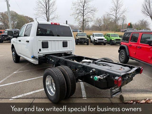 2026 RAM Ram 3500 Chassis Cab RAM 3500 TRADESMAN CREW CAB CHASSIS 4X4 60 CA