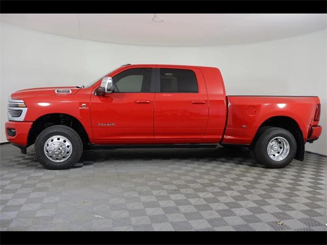 2026 RAM Ram 3500 RAM 3500 LARAMIE MEGA CAB 4X4 64 BOX