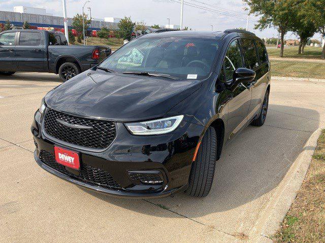 2026 Chrysler Pacifica PACIFICA LIMITED AWD