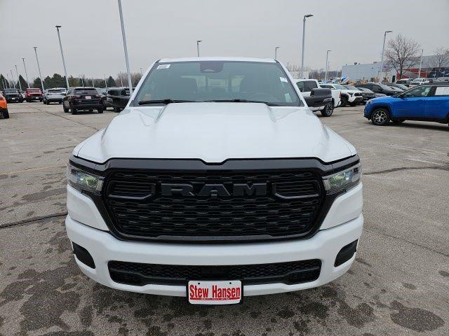 2026 Ram 1500 Big Horn Crew Cab 4x4 5'7" Box