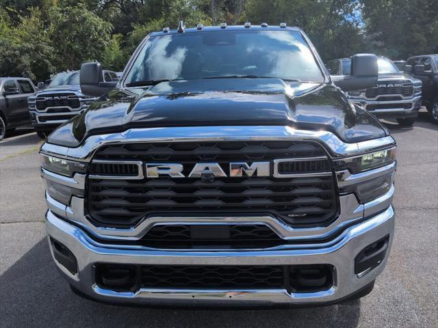2026 RAM Ram 3500 RAM 3500 TRADESMAN CREW CAB 4X4 8 BOX 2026 RAM Ram 3500 RAM 3500 TRADESMAN CREW CAB 4X4 8 BOX