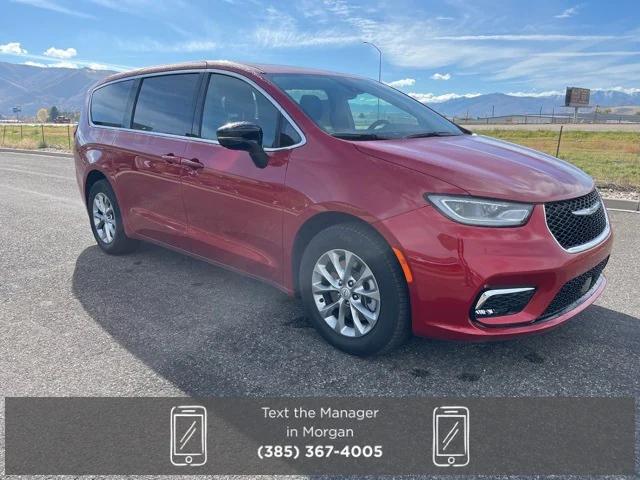 2026 Chrysler Pacifica PACIFICA SELECT AWD