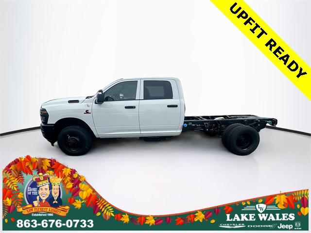 2026 RAM Ram 3500 Chassis Cab RAM 3500 TRADESMAN CREW CAB CHASSIS 4X4 60 CA 2026 RAM Ram 3500 Chassis Cab RAM 3500 TRADESMAN CREW CAB CHASSIS 4X4 60 CA
