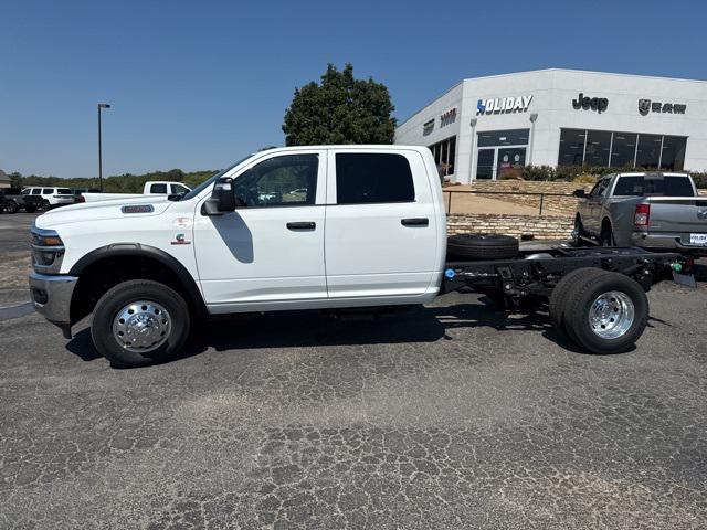 2026 RAM Ram 3500 Chassis Cab RAM 3500 TRADESMAN CREW CAB CHASSIS 4X4 60 CA