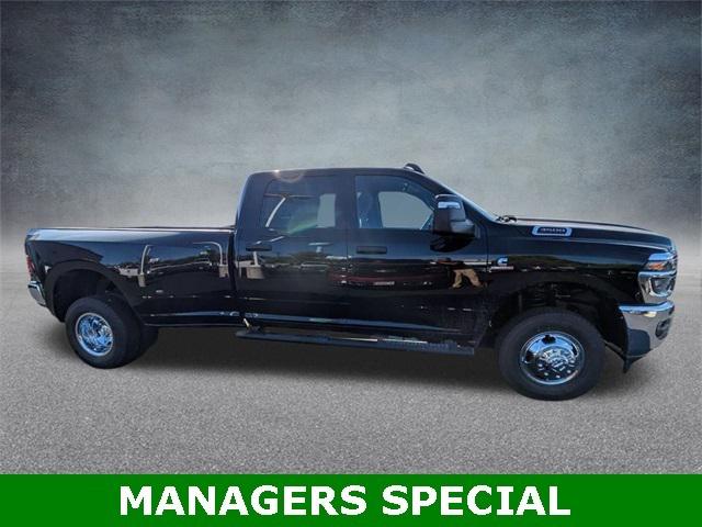 2026 RAM Ram 3500 RAM 3500 TRADESMAN CREW CAB 4X4 8 BOX 2026 RAM Ram 3500 RAM 3500 TRADESMAN CREW CAB 4X4 8 BOX