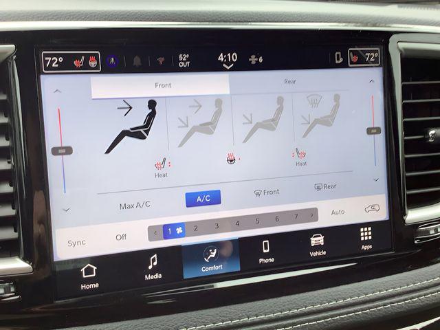 2026 Chrysler Pacifica Select AWD