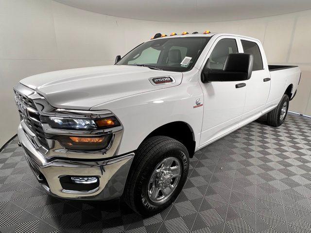 2026 RAM Ram 2500 RAM 2500 TRADESMAN CREW CAB 4X4 8 BOX
