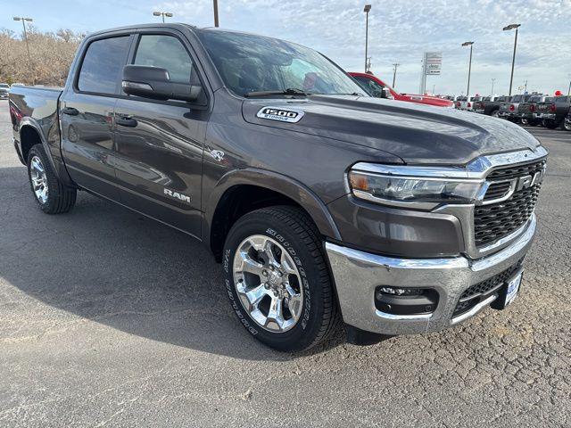2026 Ram 1500 Lone Star Crew Cab 4x4 5'7" Box
