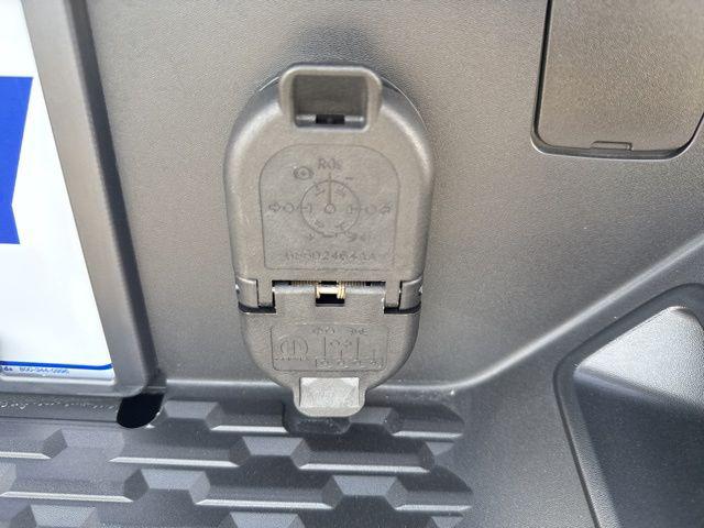 2026 Ram 1500 Lone Star Crew Cab 4x4 5'7" Box