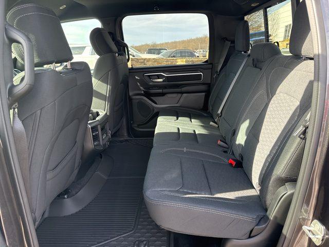 2026 Ram 1500 Lone Star Crew Cab 4x4 5'7" Box